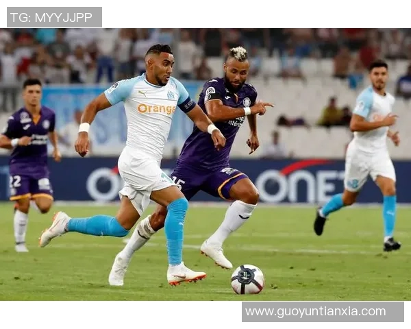 足球明星眼中的最难进球对手揭秘谁是防守之王的传奇球员