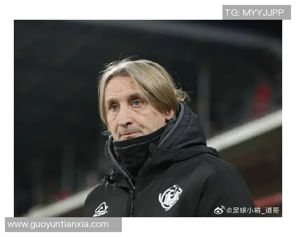 打不死的足球明星究竟是谁他为何能在赛场上屡屡逆袭重返巅峰